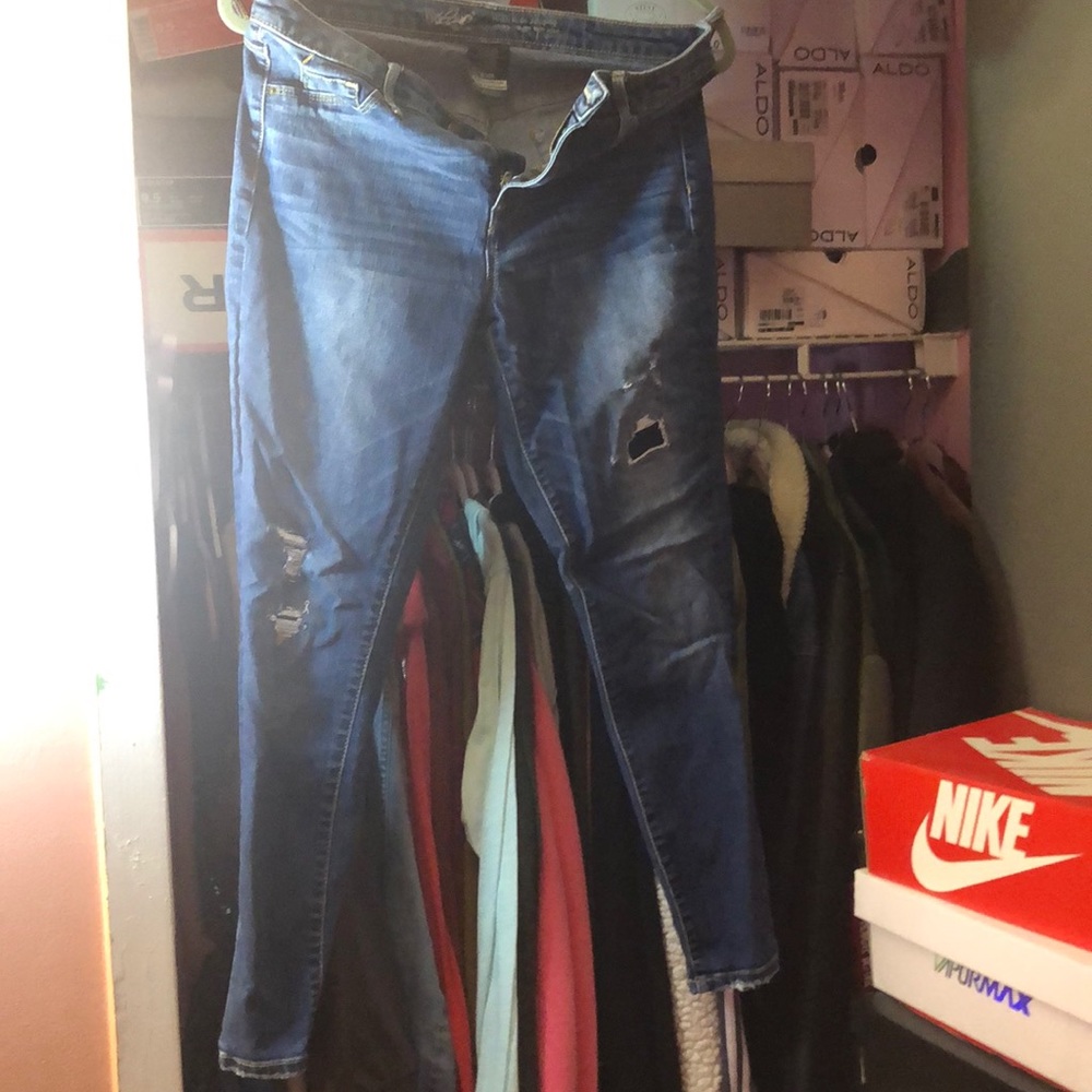 Jeans